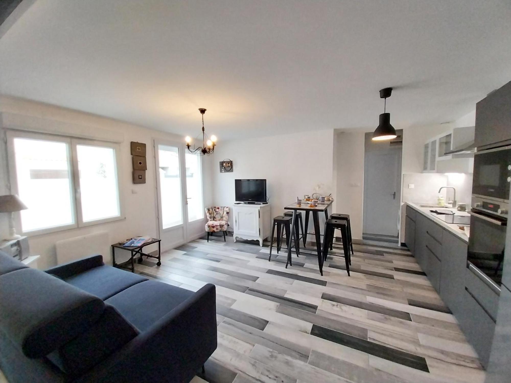 Armandeche Maisonnette 4 Pers Prox Quai Holiday home *